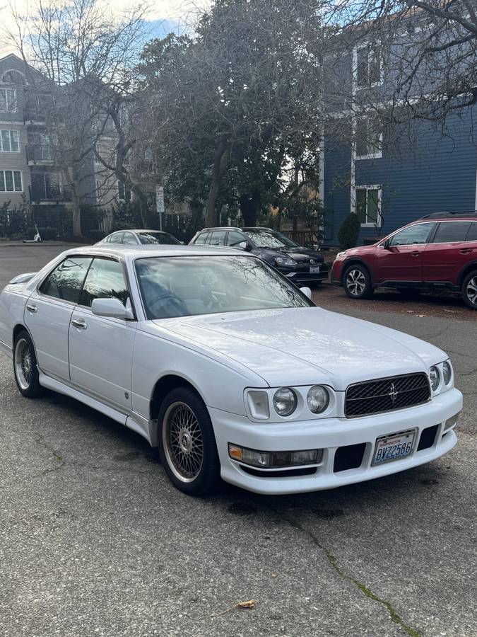 Nissan-cedric-1995-6