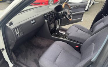 Nissan-cedric-rhd-1992-14