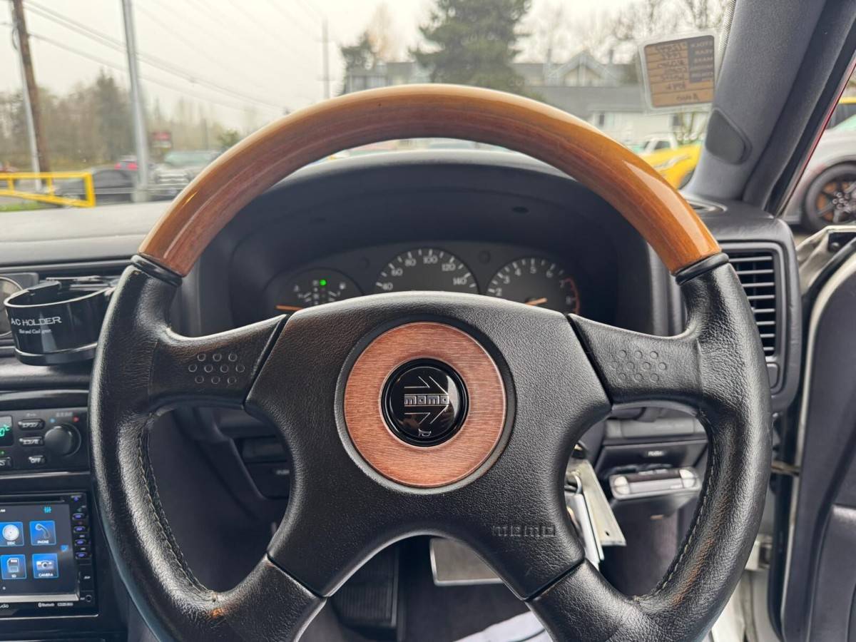 Nissan-cedric-rhd-1992-16