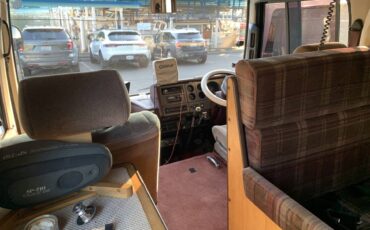 Nissan-civilian-diesel-1992-red-13