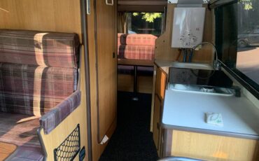 Nissan-civilian-diesel-1992-red-14