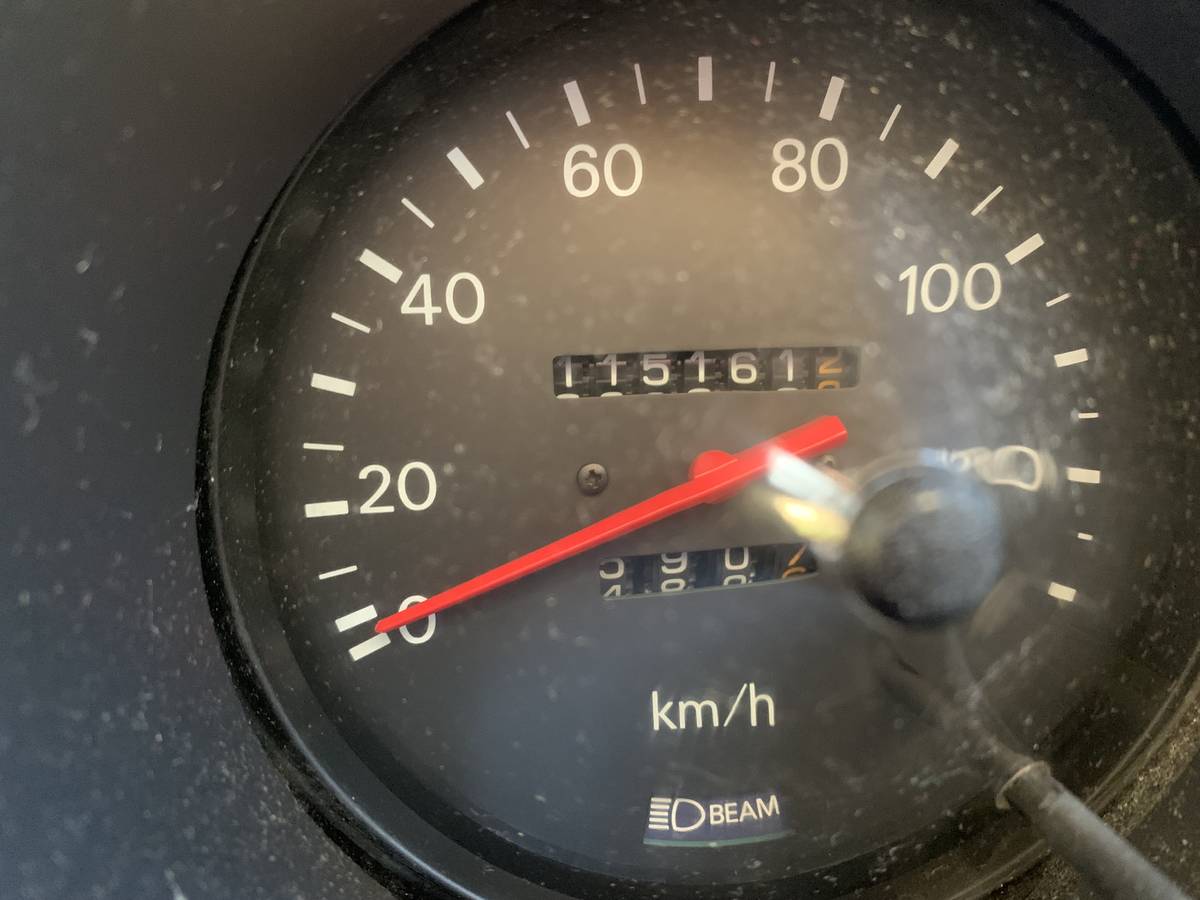 Nissan-civilian-diesel-1992-red-19