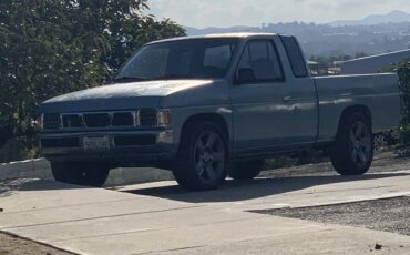 Nissan-d21-hardbody-1993-blue-6