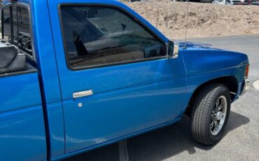 Nissan-d21-pickup-1995-blue-2