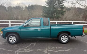 Nissan-extended-cab-1996-1