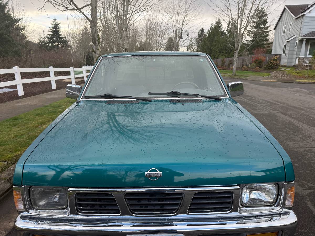 Nissan-extended-cab-1996-10