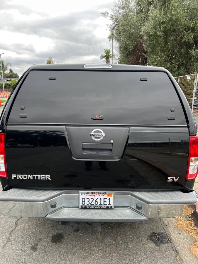 Nissan-frontier-1996-3