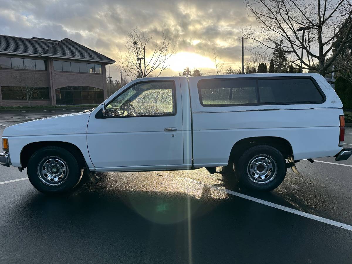 Nissan-hardbody-1991-6