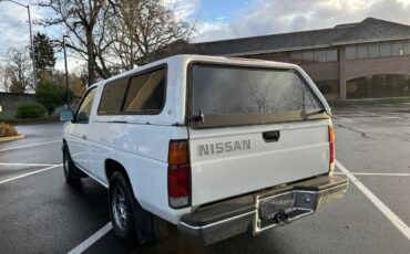 Nissan-hardbody-1991-7