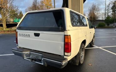 Nissan-hardbody-1991-8