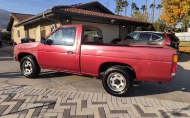 Nissan-hardbody-pickup-1991-red