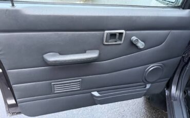 Nissan-hardbody-pickup-1995-7