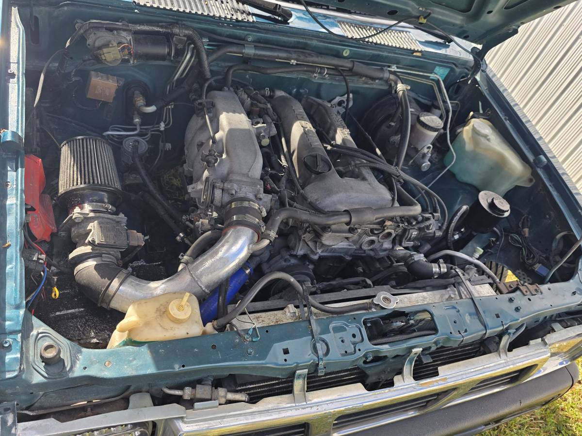 Nissan-hardbody-pickup-1995-green-21
