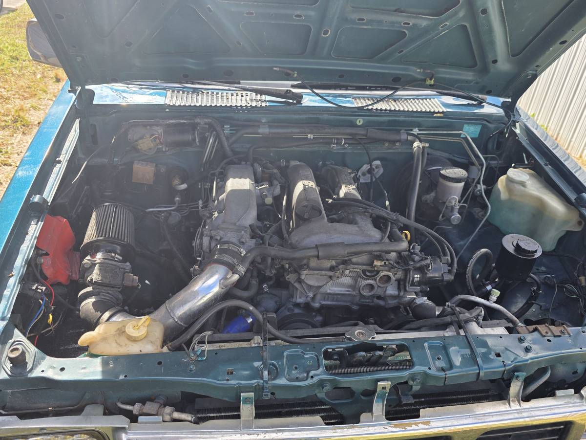 Nissan-hardbody-pickup-1995-green-22