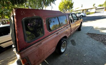 Nissan-hardbody-pickup-kingcab-1984-brown-32