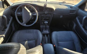 Nissan-maxima-1990-13