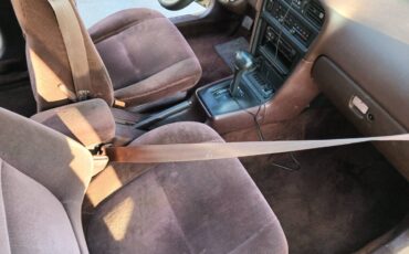 Nissan-maxima-1991-white-30