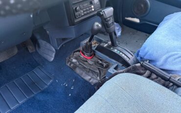 Nissan-pathfinder-1992-grey-11