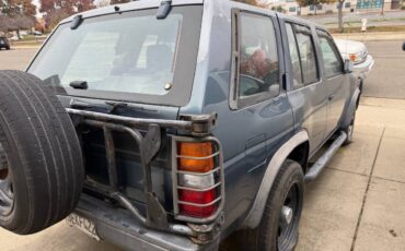 Nissan-pathfinder-1992-grey-19