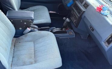 Nissan-pathfinder-1992-grey-5