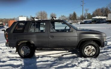 Nissan-pathfinder-1993-2