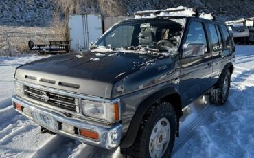 Nissan-pathfinder-1993