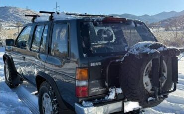 Nissan-pathfinder-1993-6