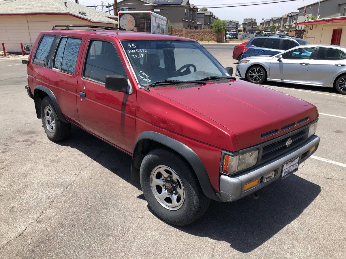 Nissan-pathfinder-1995-1