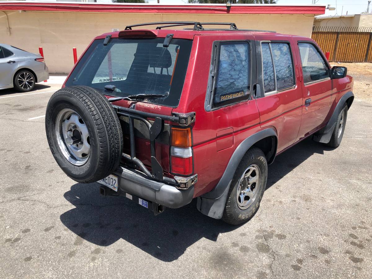 Nissan-pathfinder-1995-3