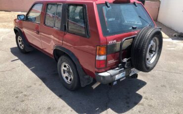 Nissan-pathfinder-1995-4