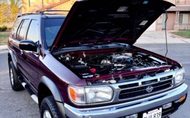 Nissan-pathfinder-1996-custom-12