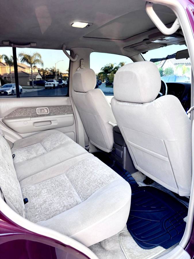 Nissan-pathfinder-1996-custom-13