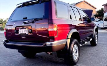 Nissan-pathfinder-1996-custom-5