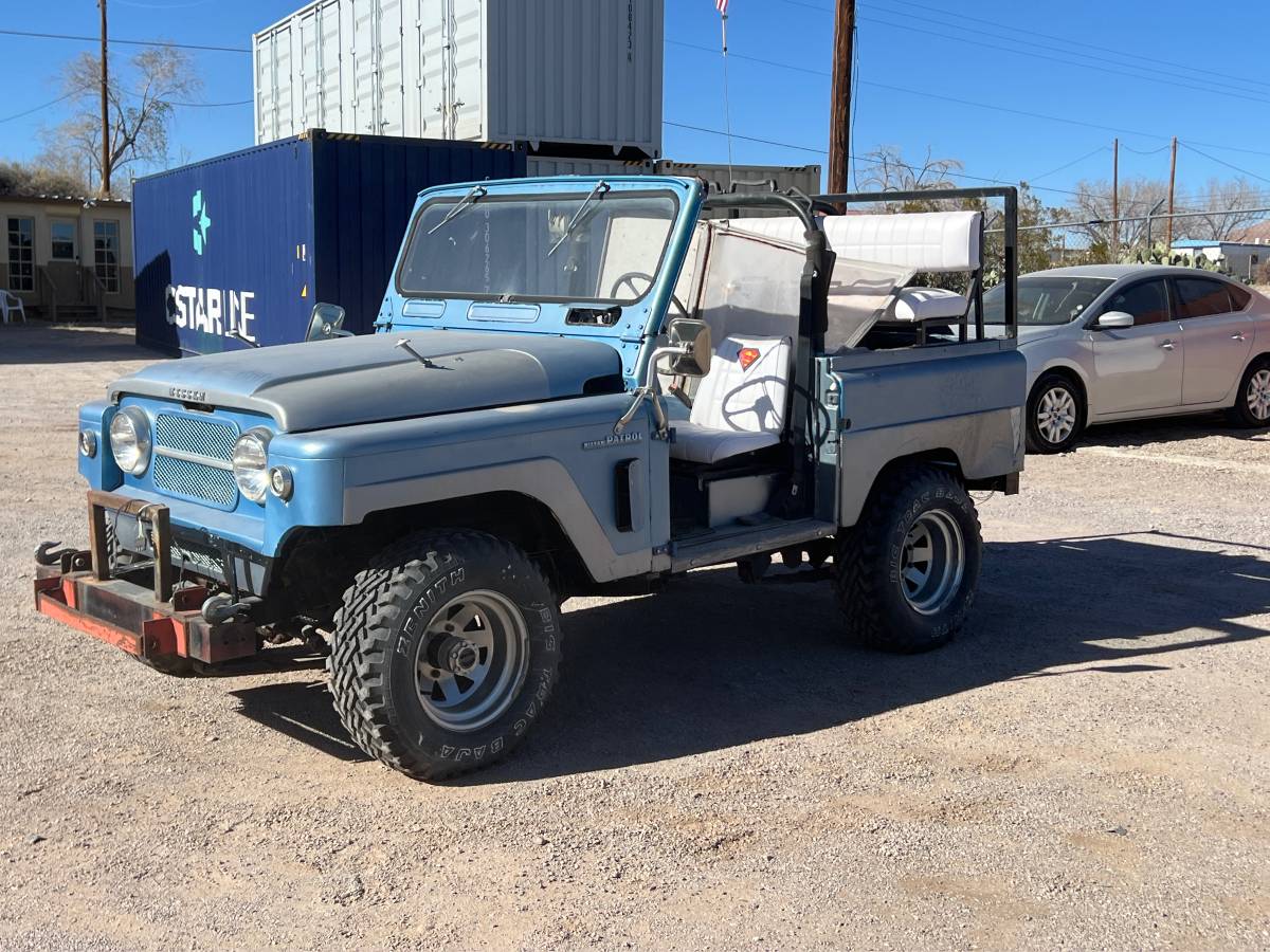 Nissan-patrol-1965-2