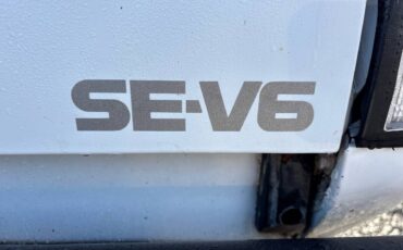 Nissan-pickup-1991-white-14