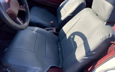 Nissan-pickup-1991-white-23