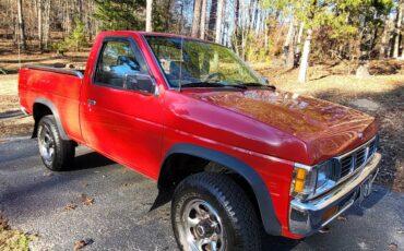 Nissan-pickup-1995-red-1