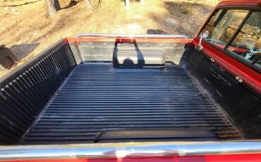 Nissan-pickup-1995-red-2