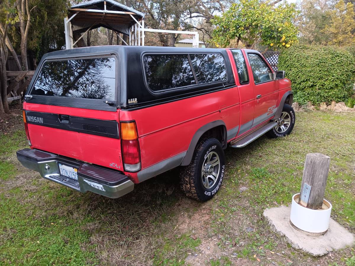 Nissan-se-v6-1992-red-13