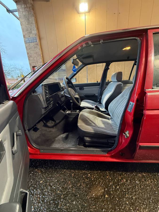 Nissan-sentra-1987-red-7