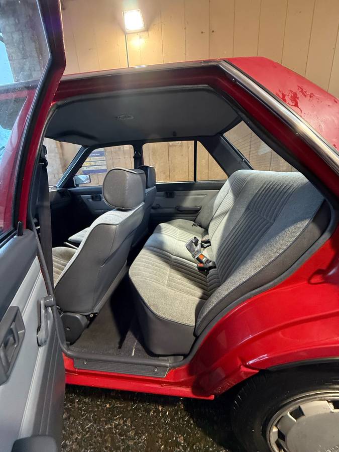 Nissan-sentra-1987-red-9