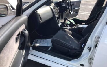 Nissan-skyline-1994-white-6