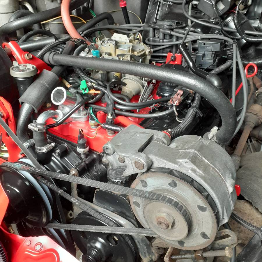 Olds-custom-cruiser-1986-blue-7