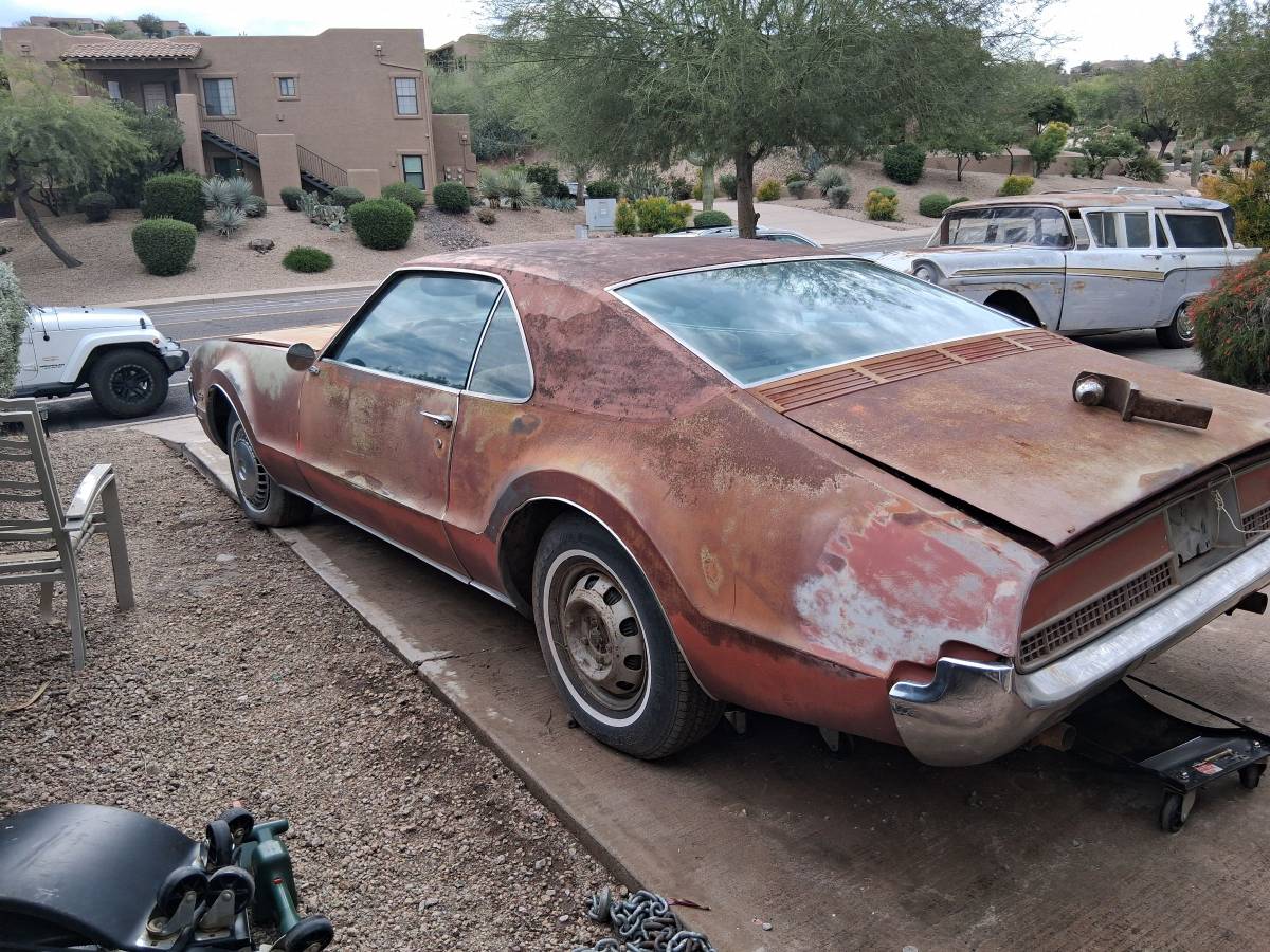 Olds-toronado-1967-2