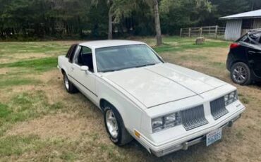 Oldsmobile-1983