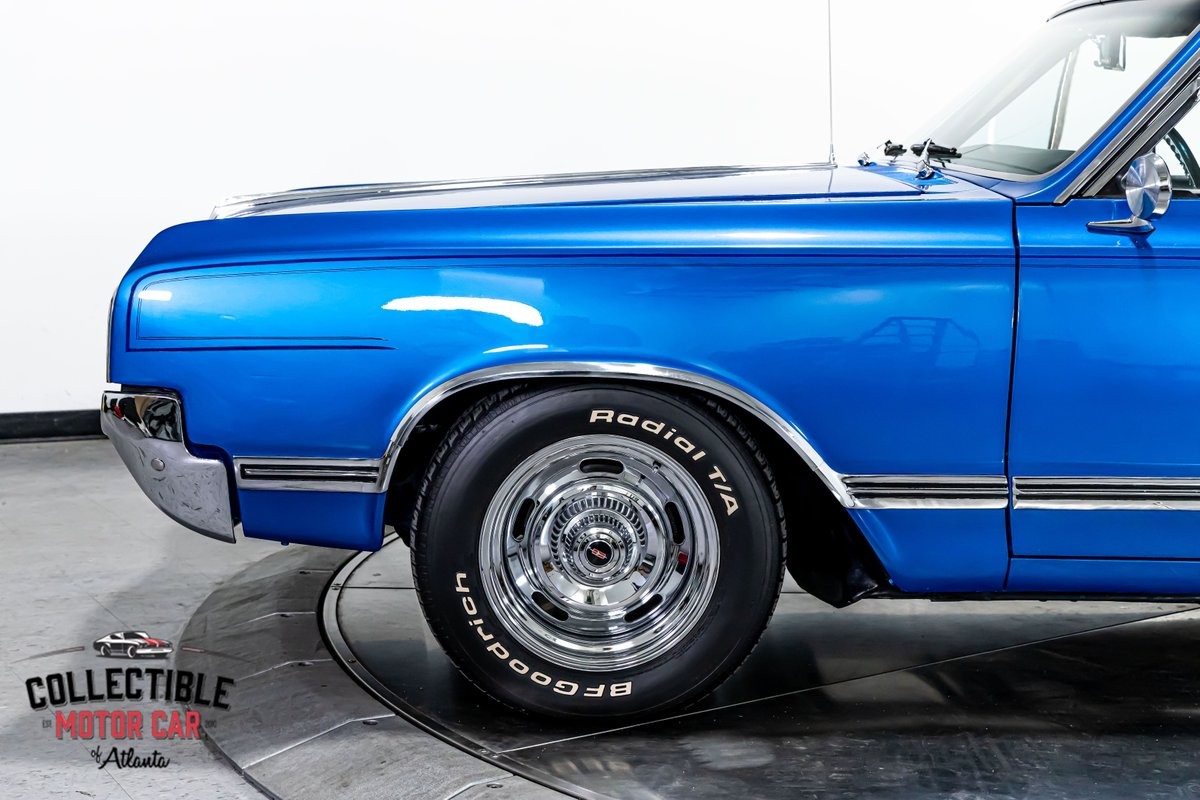 Oldsmobile-442-1965-37