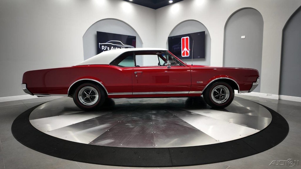 Oldsmobile-442-1967-4