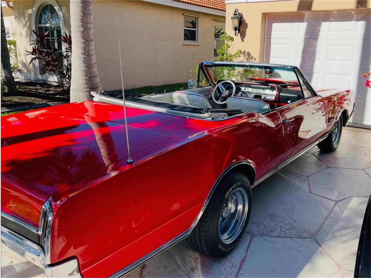 Oldsmobile-442-1967-RED-WHITE-1