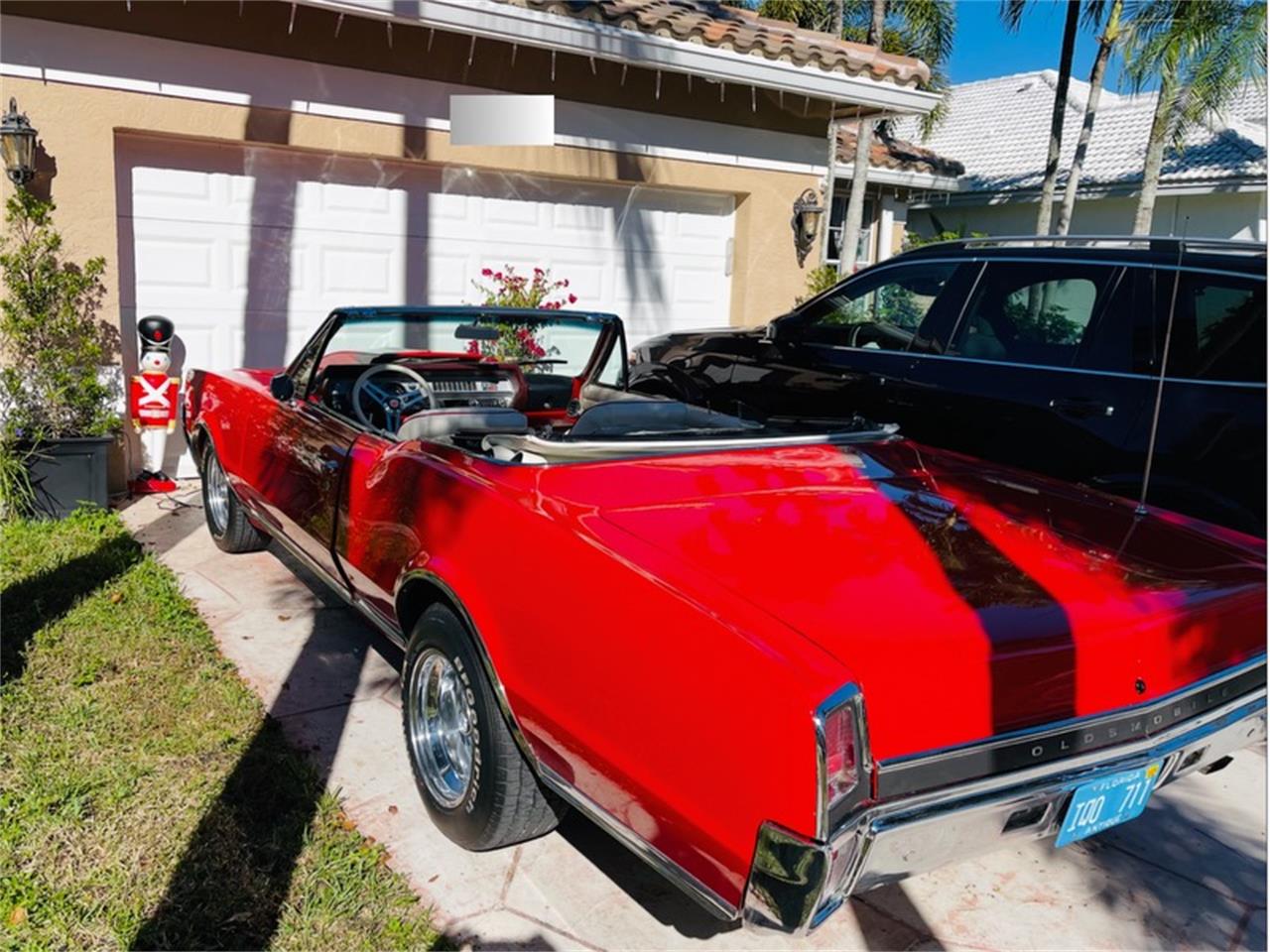 Oldsmobile-442-1967-RED-WHITE-2