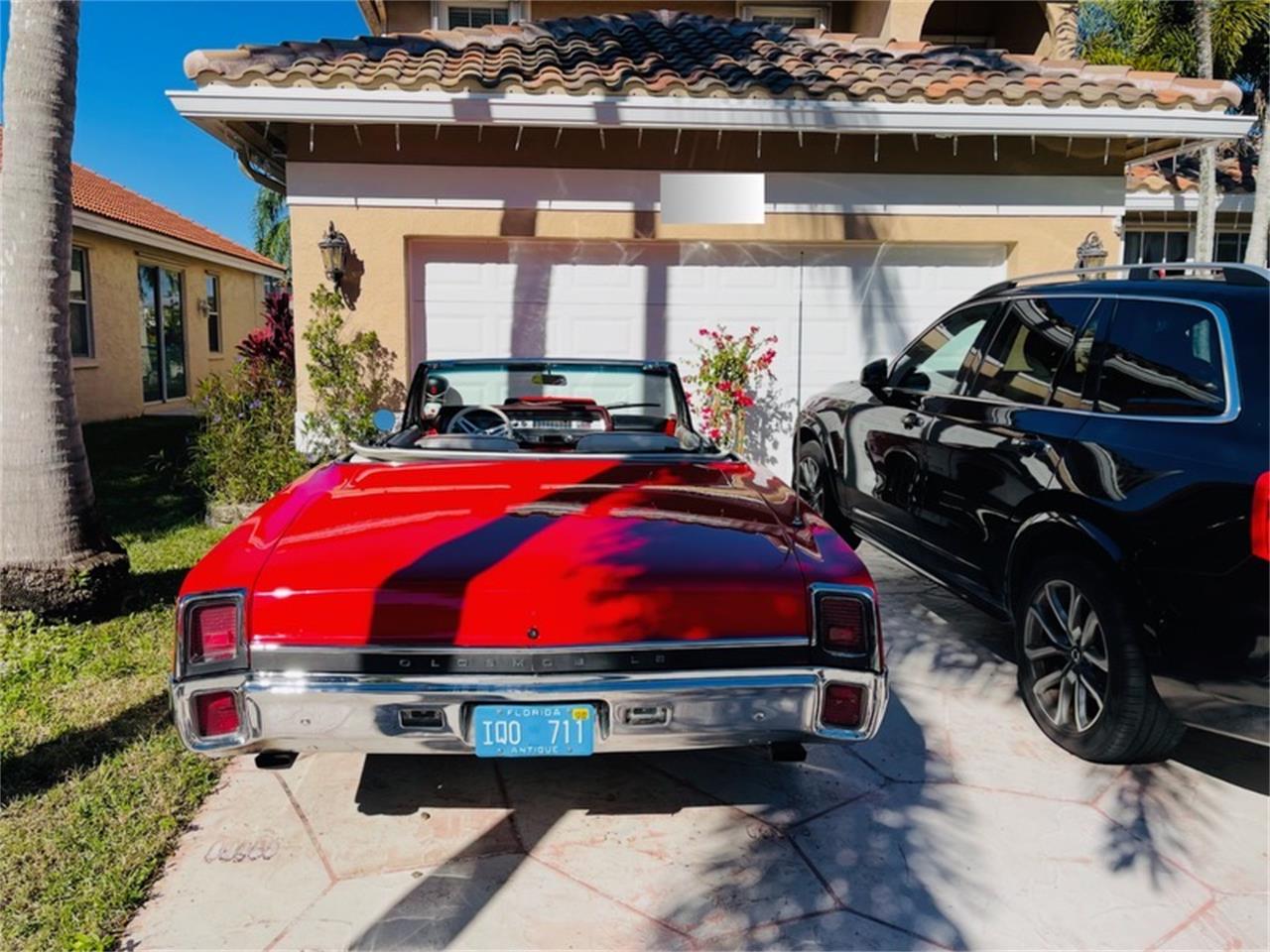 Oldsmobile-442-1967-RED-WHITE-3